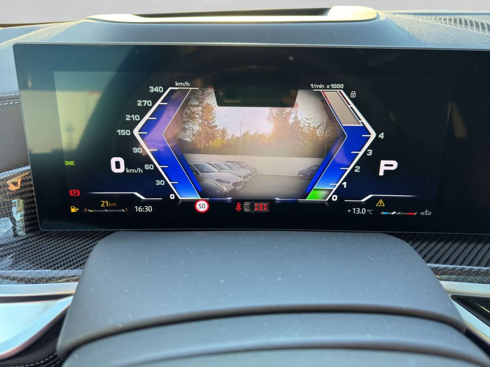Fahrzeugbild eines Alpina XB7