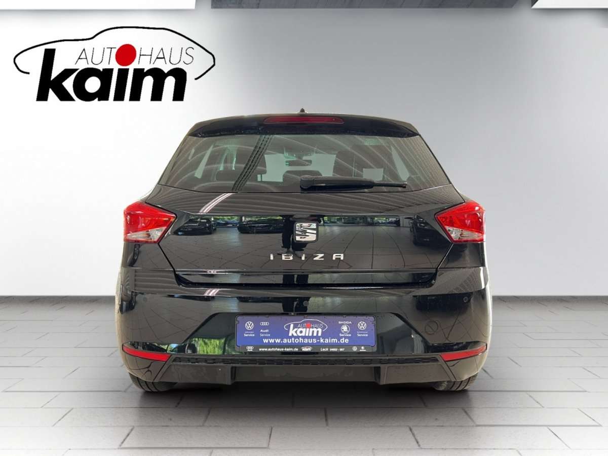 Fahrzeugbild eines SEAT Ibiza