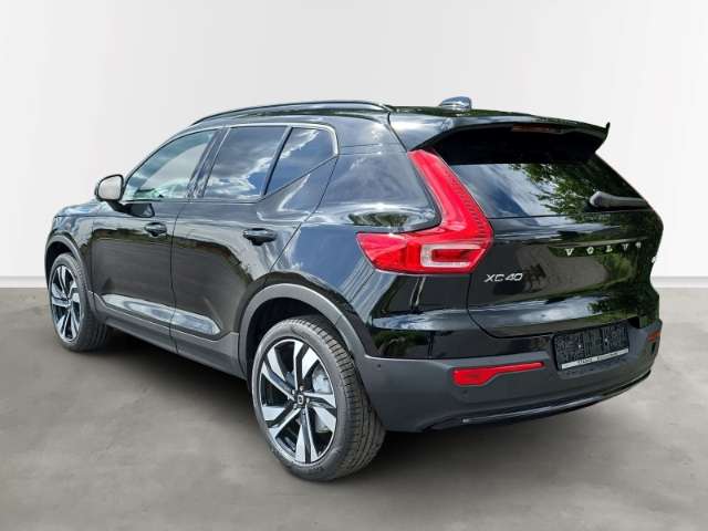 Fahrzeugbild eines Volvo XC40