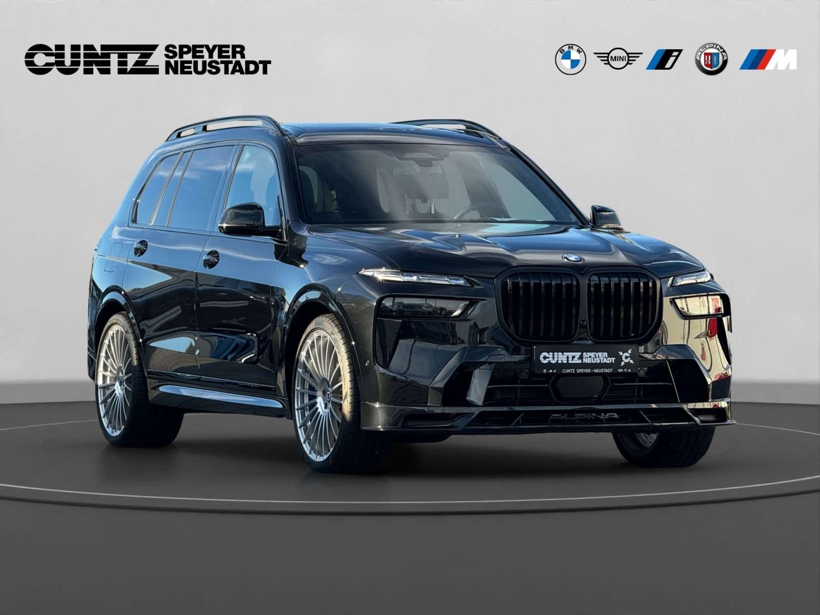 Fahrzeugbild eines Alpina XB7