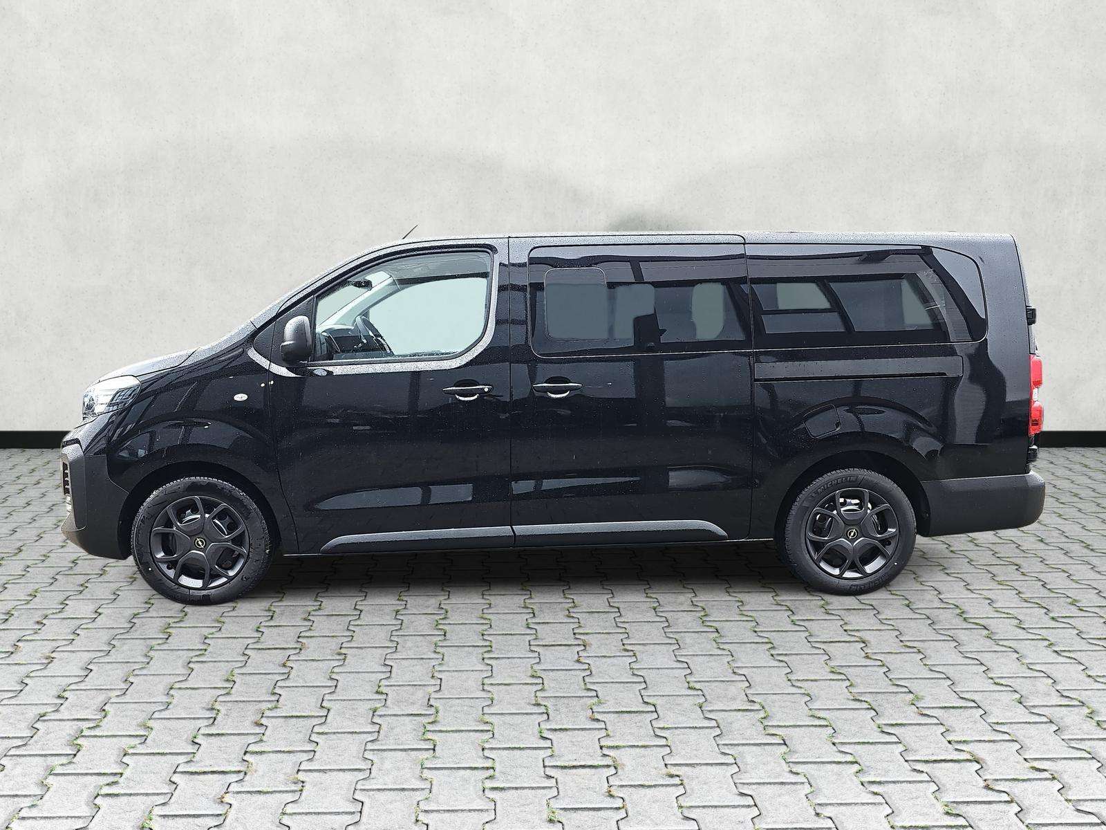 Fahrzeugbild eines Opel Vivaro