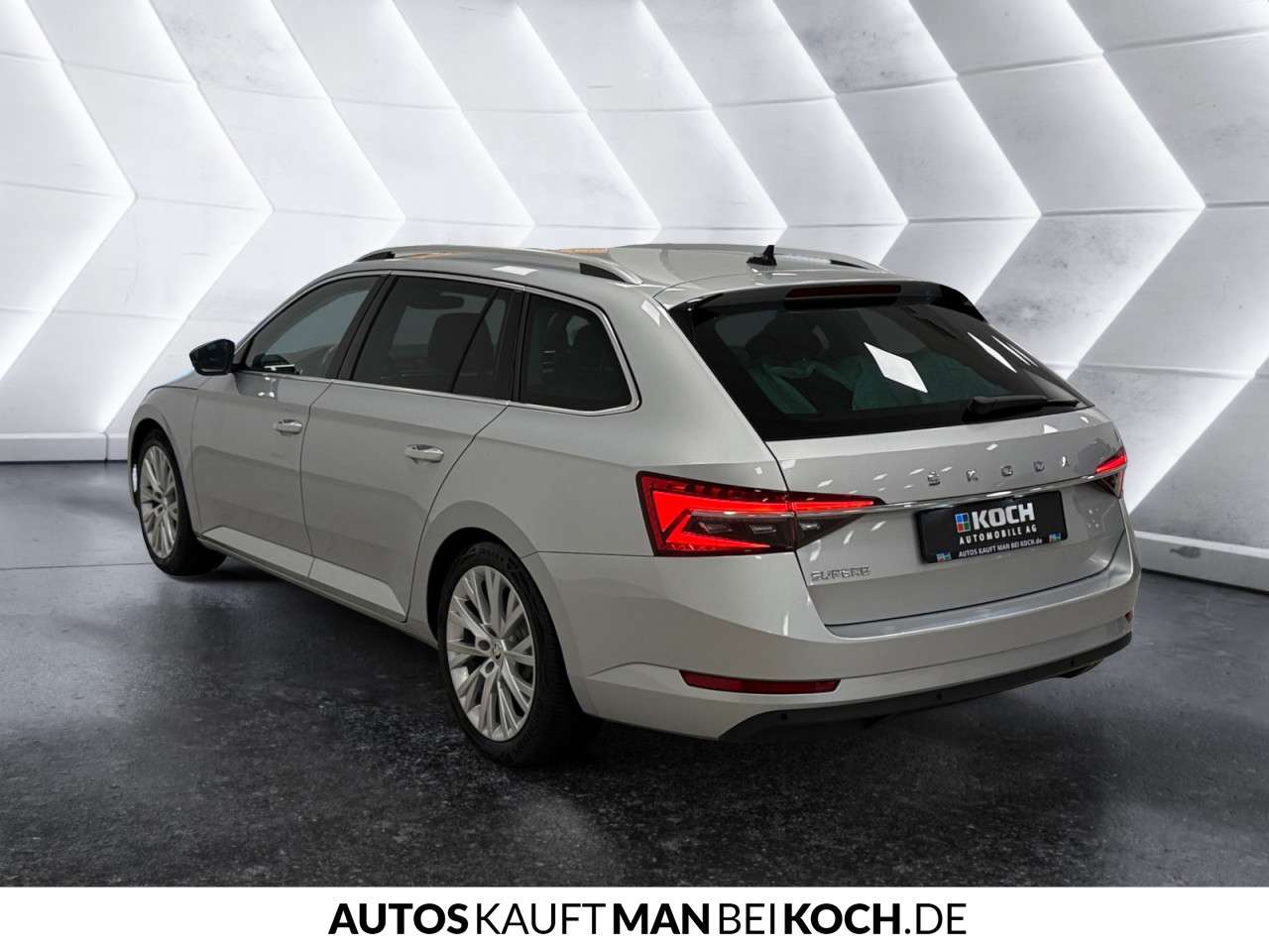 Fahrzeugbild eines Skoda Superb