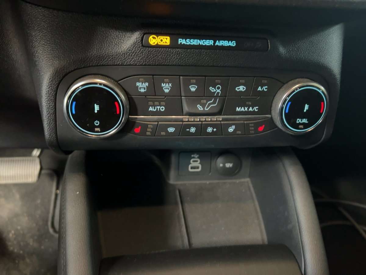 Fahrzeugbild eines Ford Kuga