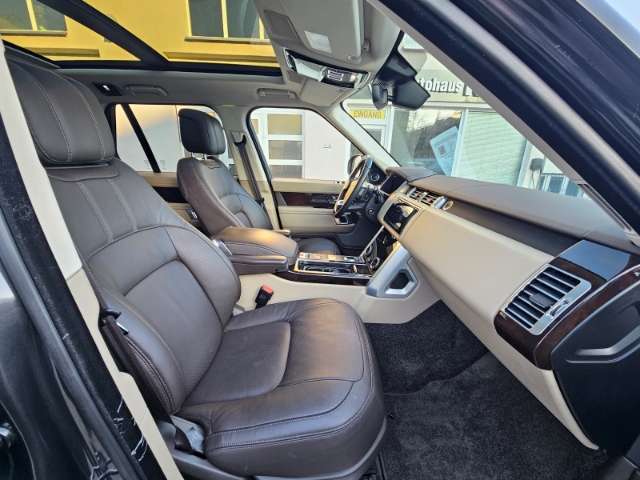 Fahrzeugbild eines Land Rover Range Rover