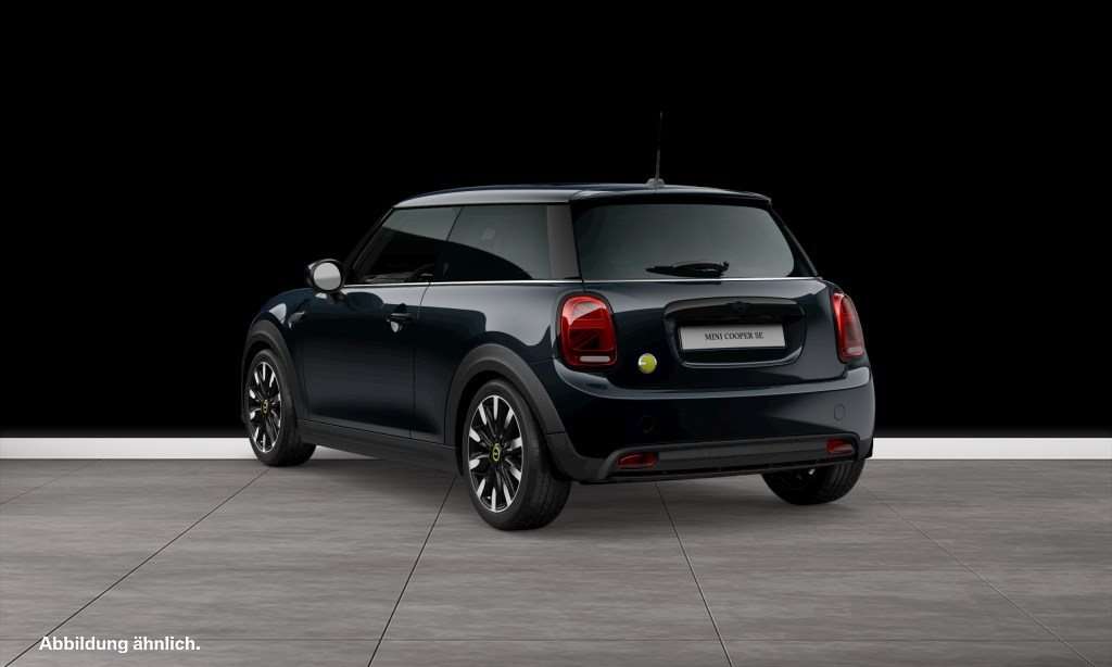 Fahrzeugbild eines MINI COOPER SE