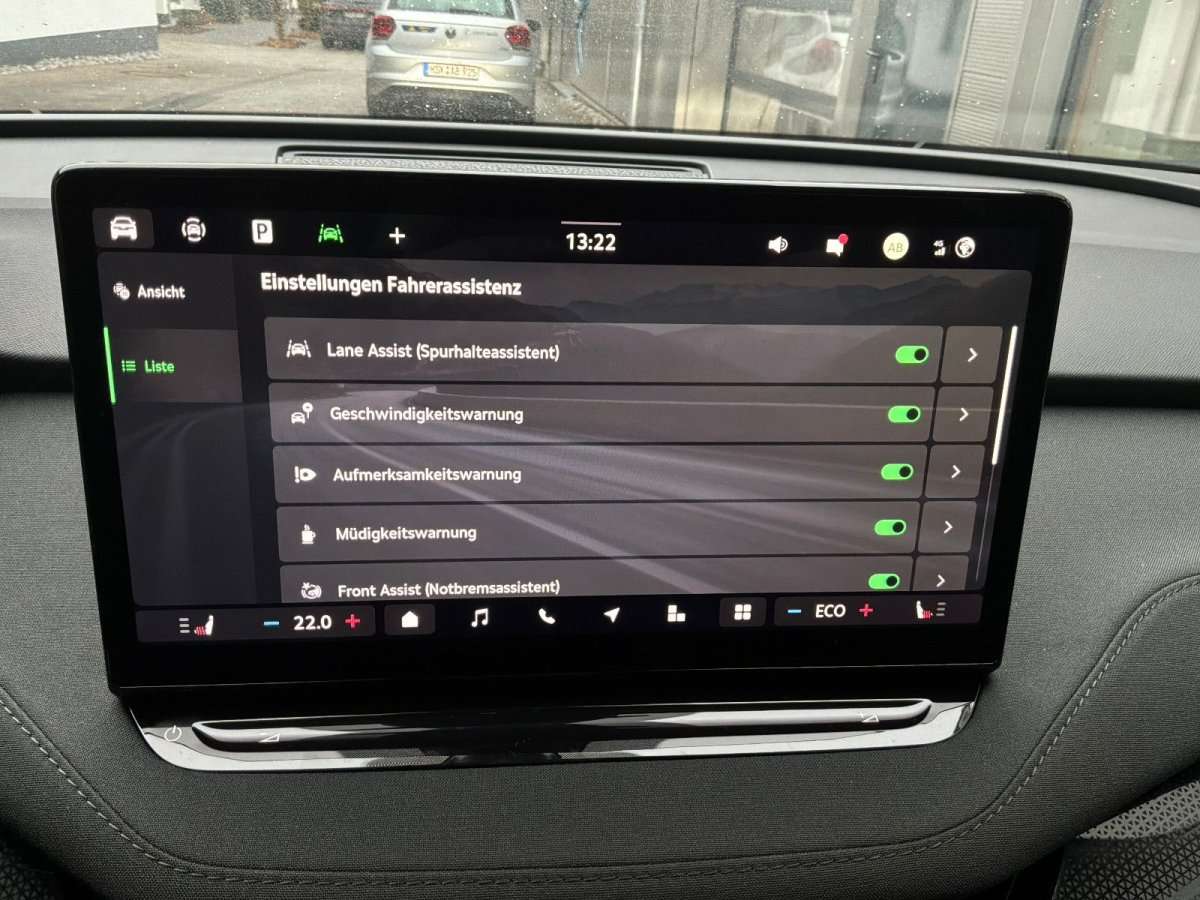 Fahrzeugbild eines Skoda ELROQ