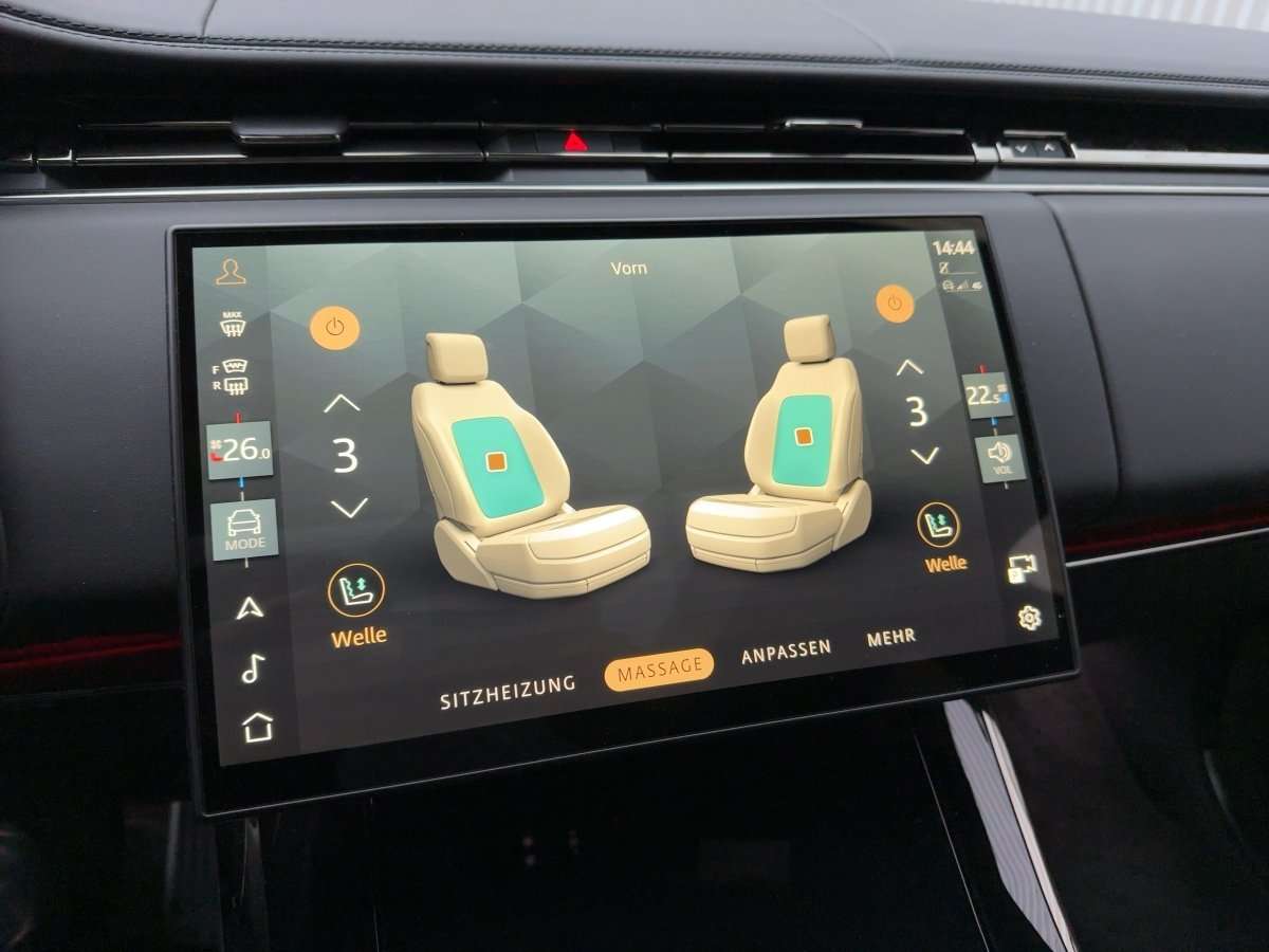 Fahrzeugbild eines Land Rover Range Rover Sport