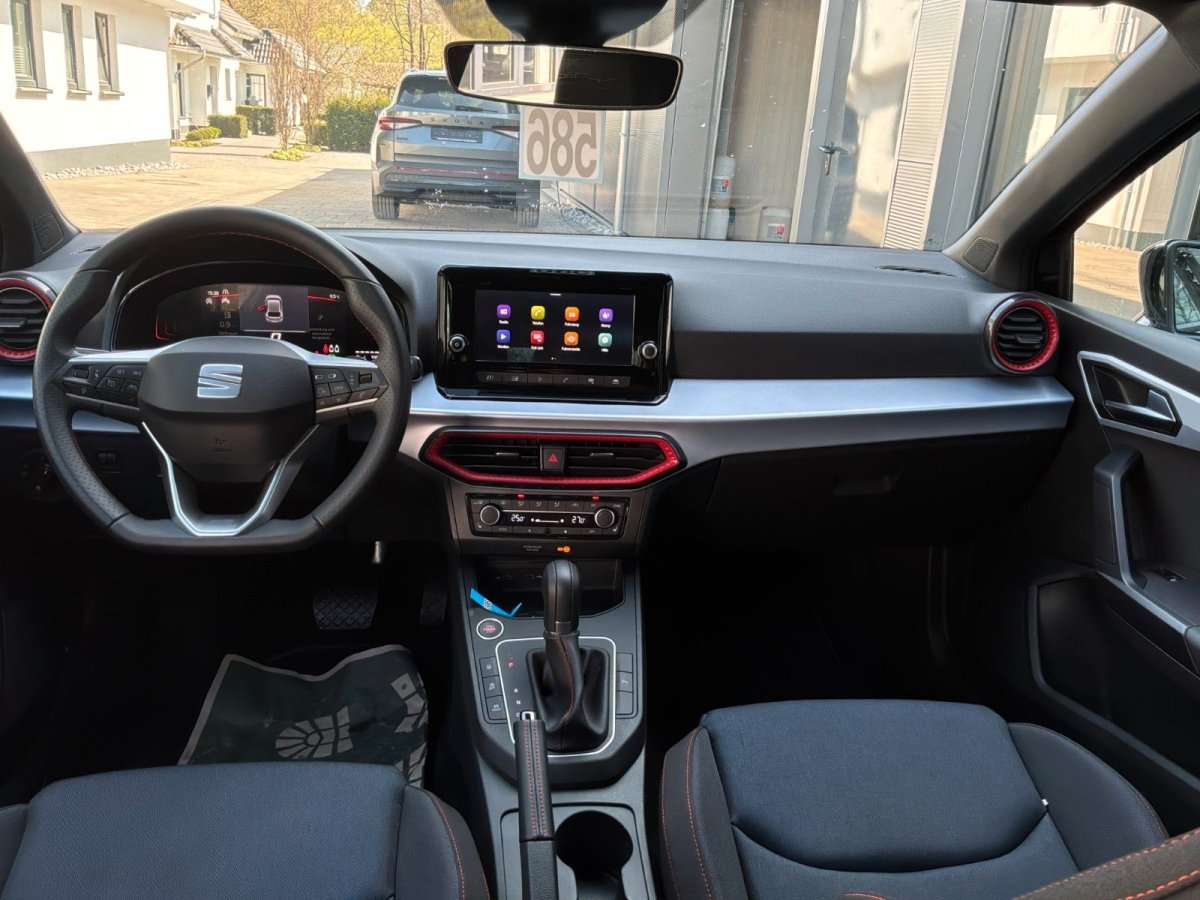 Fahrzeugbild eines SEAT Ibiza