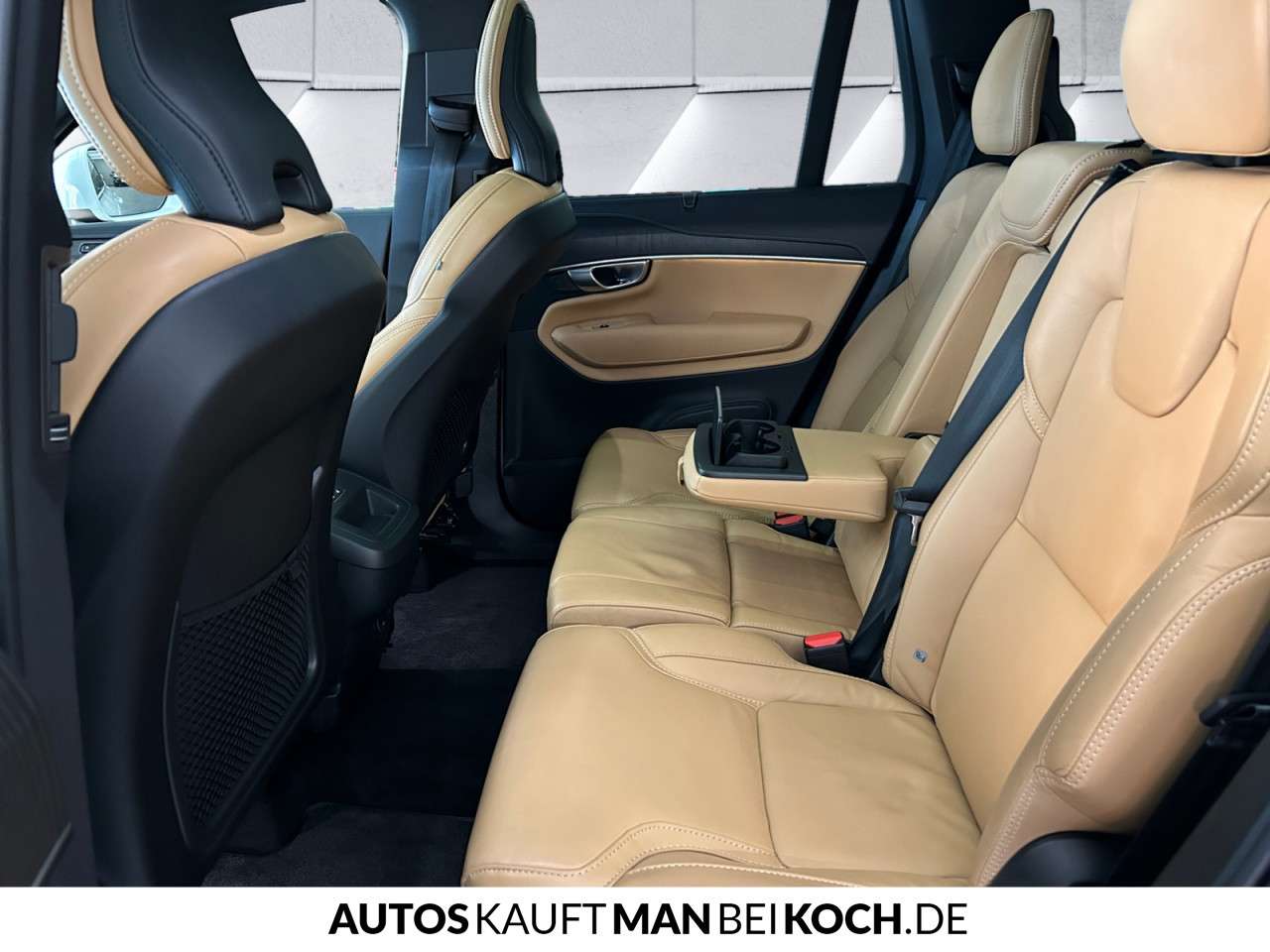 Fahrzeugbild eines Volvo XC90