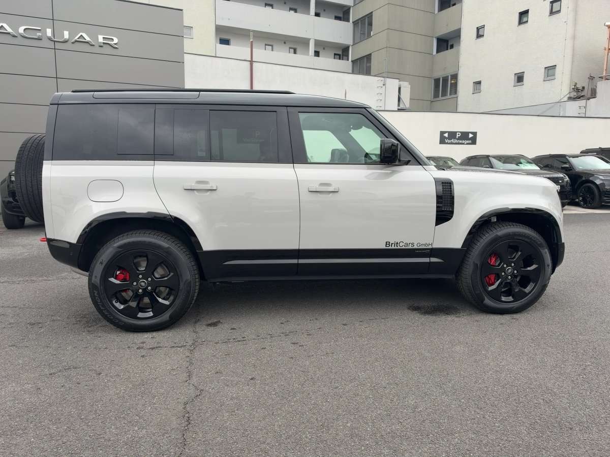 Fahrzeugbild eines Land Rover Defender