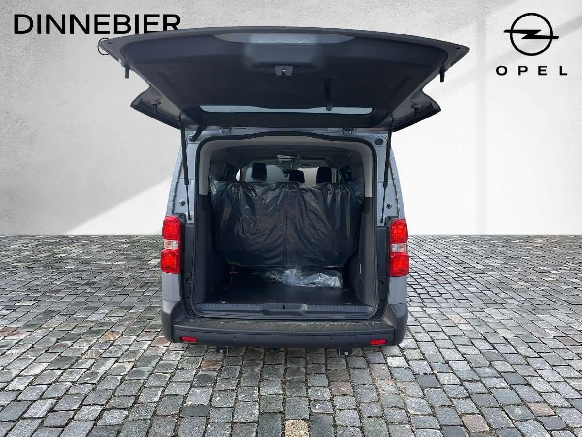 Fahrzeugbild eines Opel Vivaro