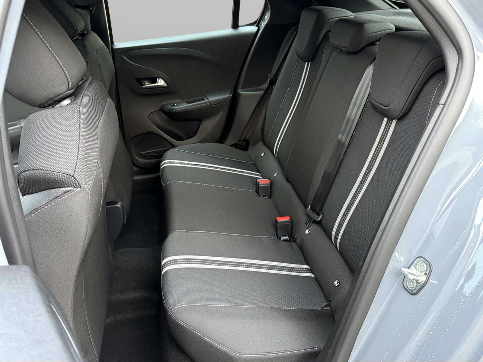 Fahrzeugbild eines Opel Corsa