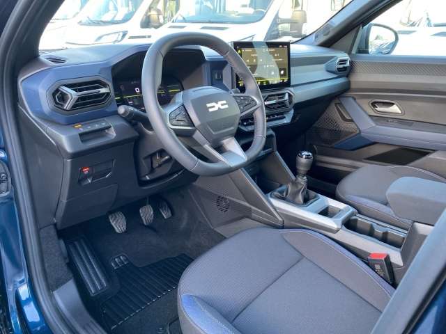 Fahrzeugbild eines Dacia Bigster