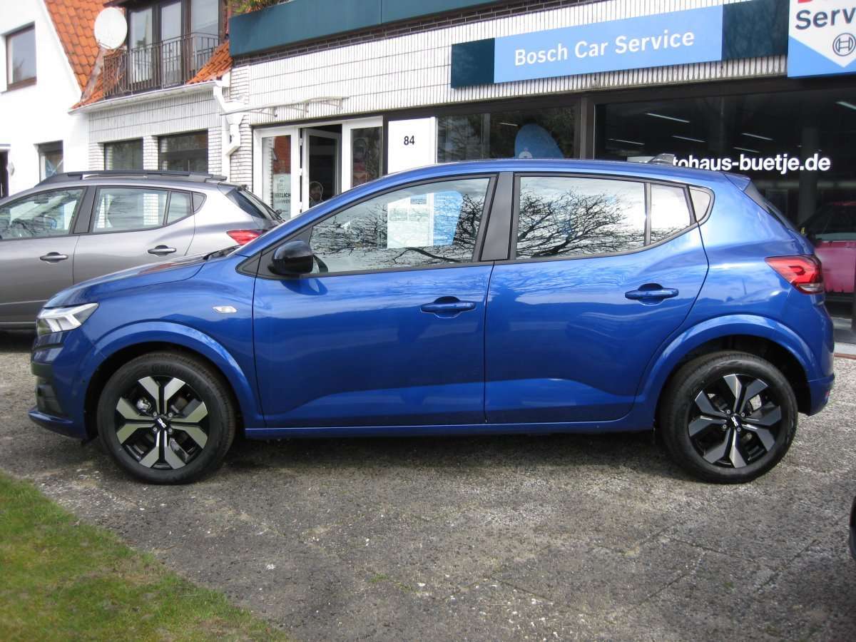 Fahrzeugbild eines Dacia Sandero