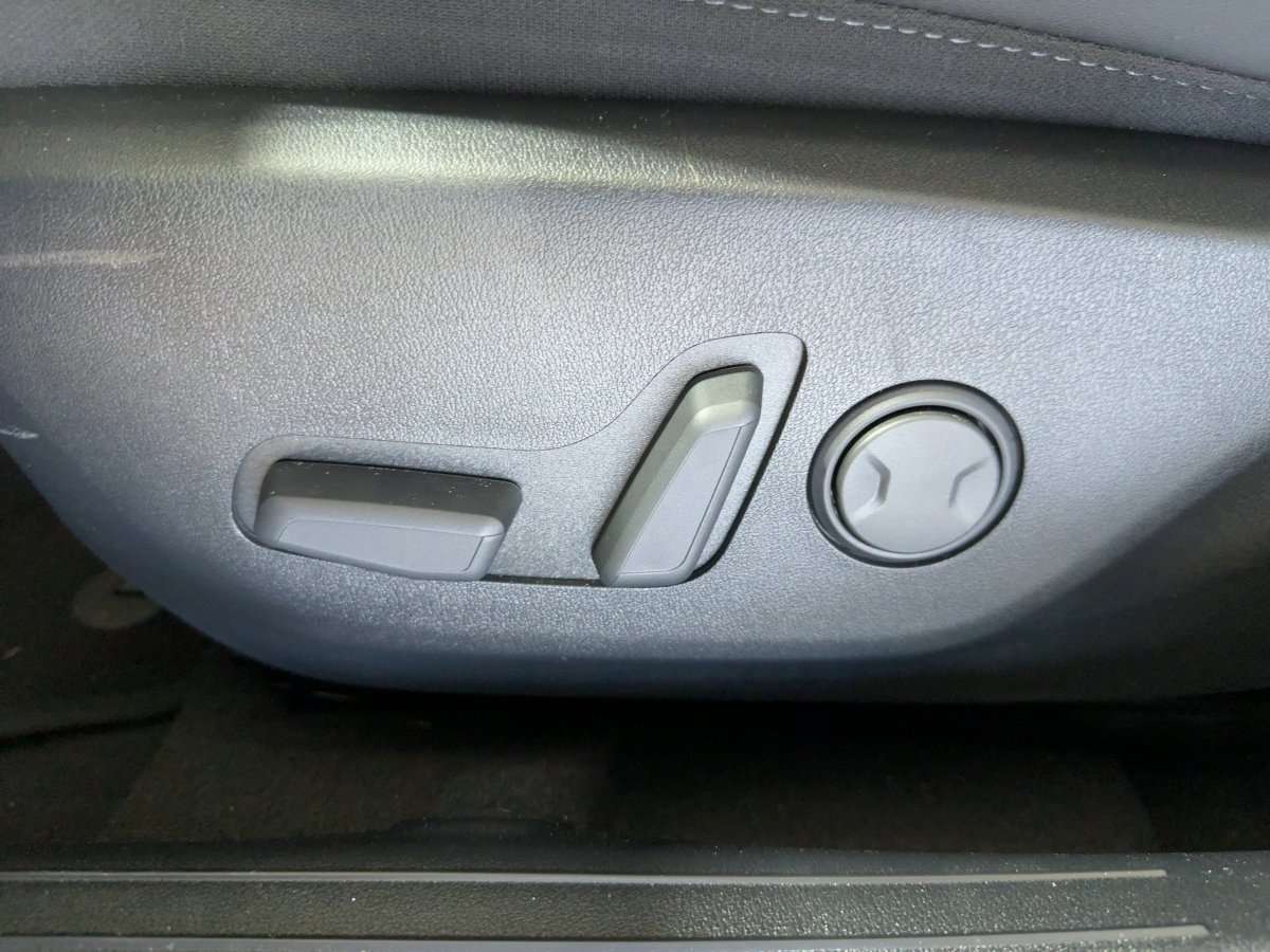 Fahrzeugbild eines Kia K4