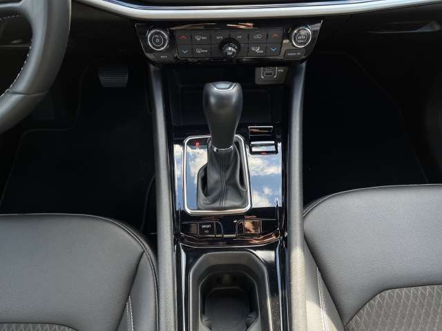 Fahrzeugbild eines Jeep Compass