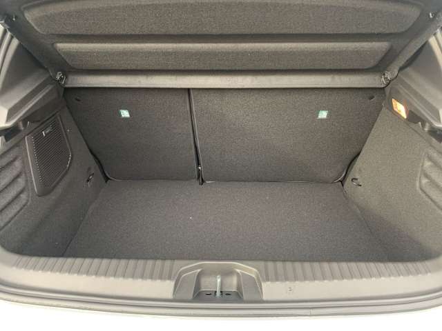 Fahrzeugbild eines Renault Clio