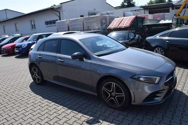 Fahrzeugbild eines Mercedes-Benz A-Klasse