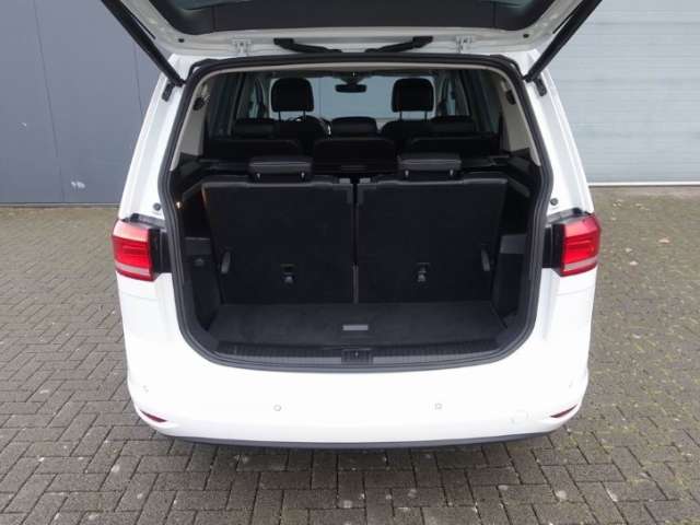 Fahrzeugbild eines Volkswagen Touran