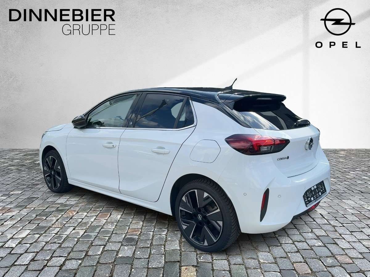 Fahrzeugbild eines Opel Corsa