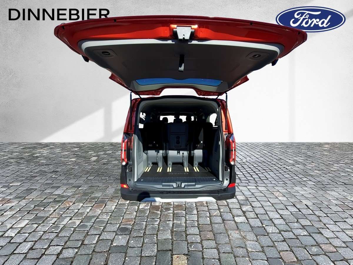 Fahrzeugbild eines Ford Tourneo Custom
