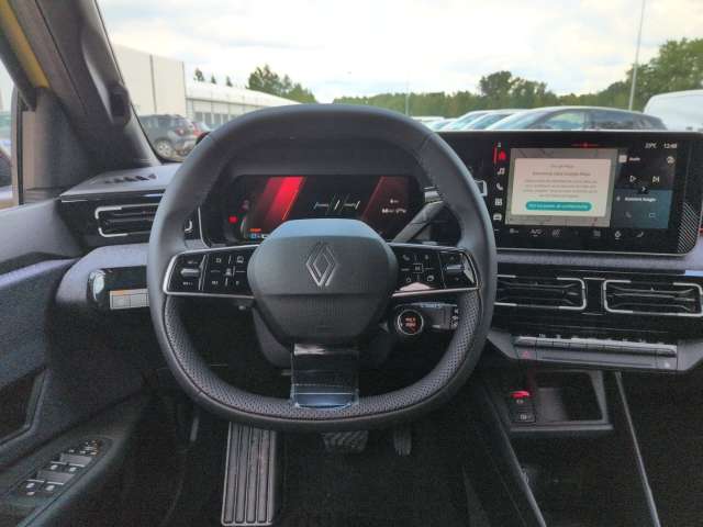 Fahrzeugbild eines Renault 5 E-TECH