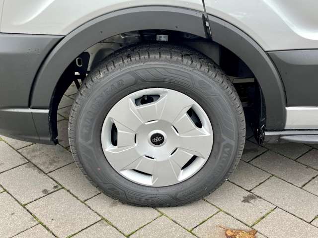 Fahrzeugbild eines Ford Transit