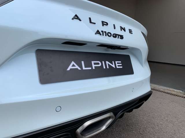 Fahrzeugbild eines Alpine A110