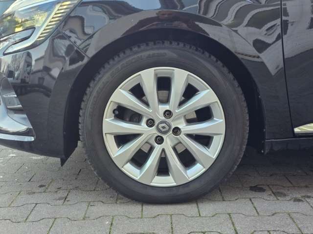 Fahrzeugbild eines Renault Clio