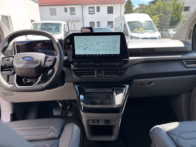 Fahrzeugbild eines Ford Tourneo Custom