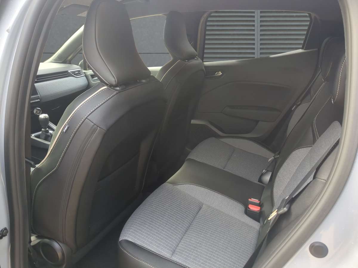 Fahrzeugbild eines Renault Clio