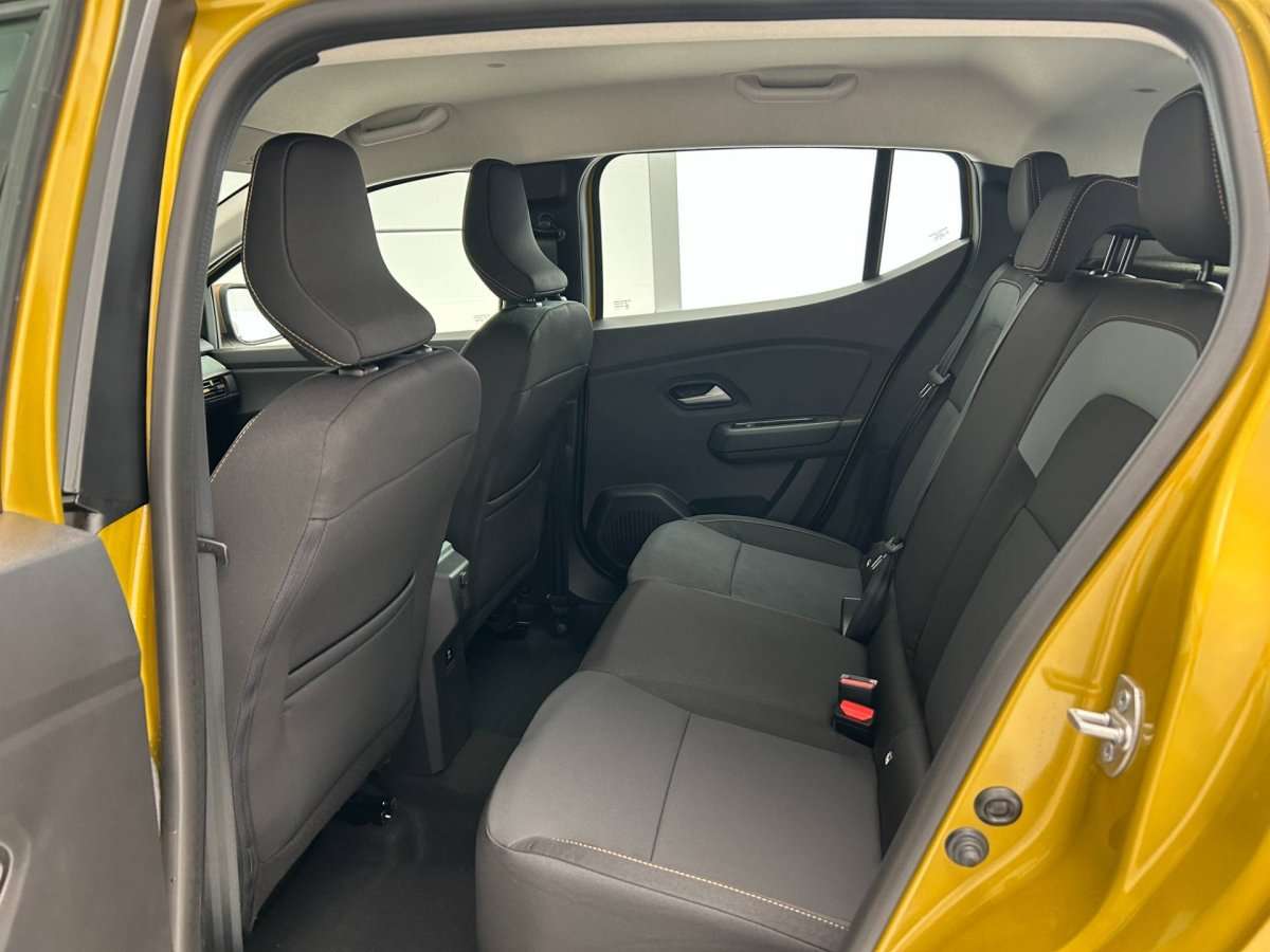 Fahrzeugbild eines Dacia Sandero