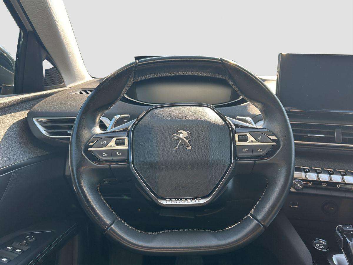 Fahrzeugbild eines Peugeot 5008