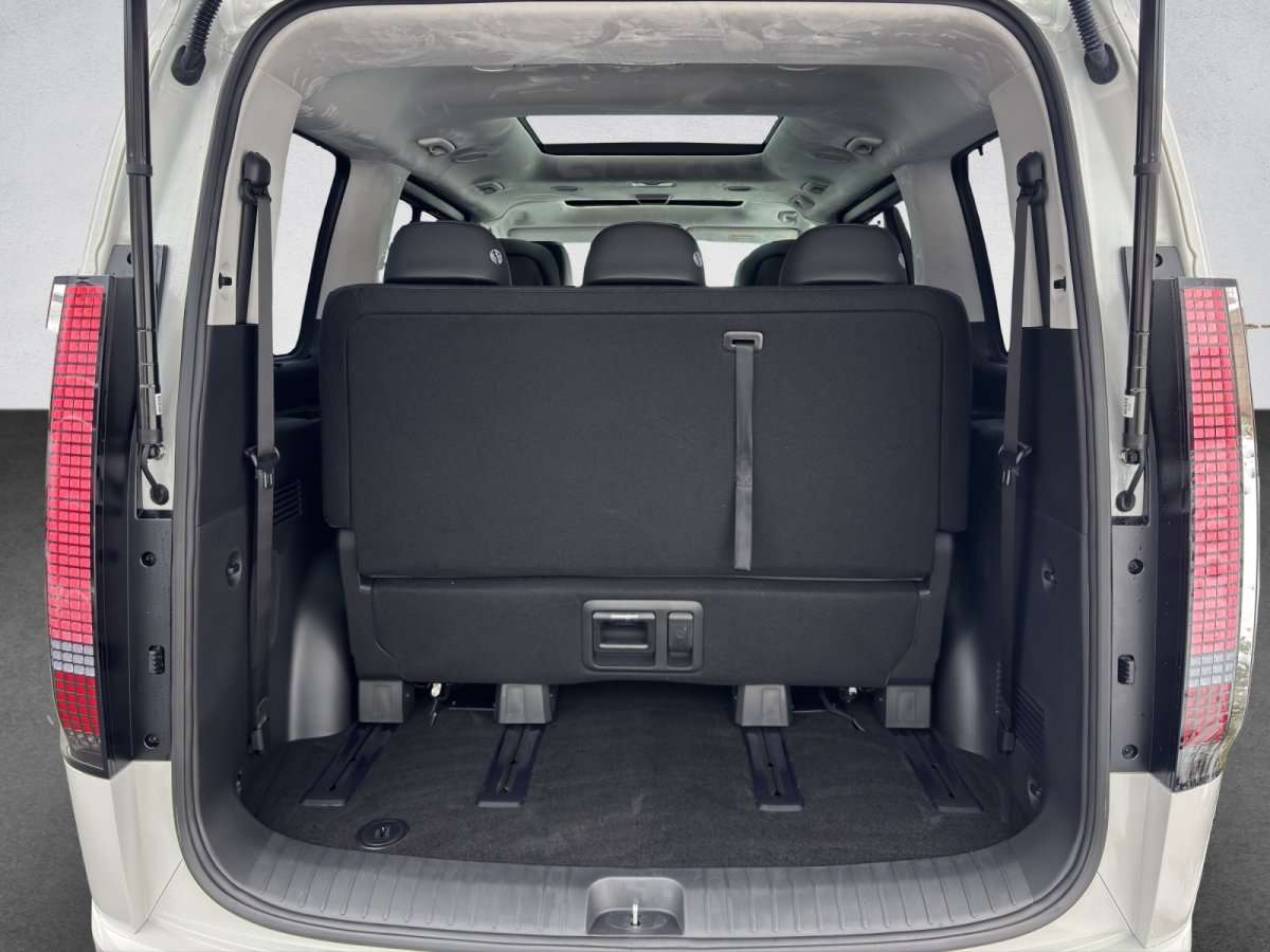 Fahrzeugbild eines Hyundai Staria