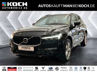 Schräge Frontansicht auf einen Volvo XC60 , freigestellt