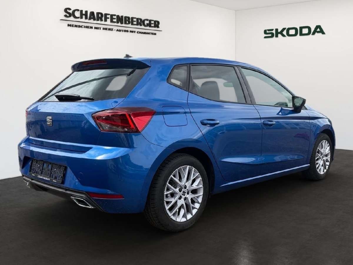 Fahrzeugbild eines SEAT Ibiza