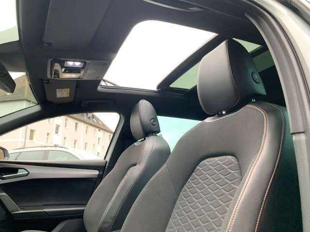 Fahrzeugbild eines SEAT Leon