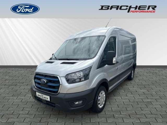 Fahrzeugbild eines Ford Transit