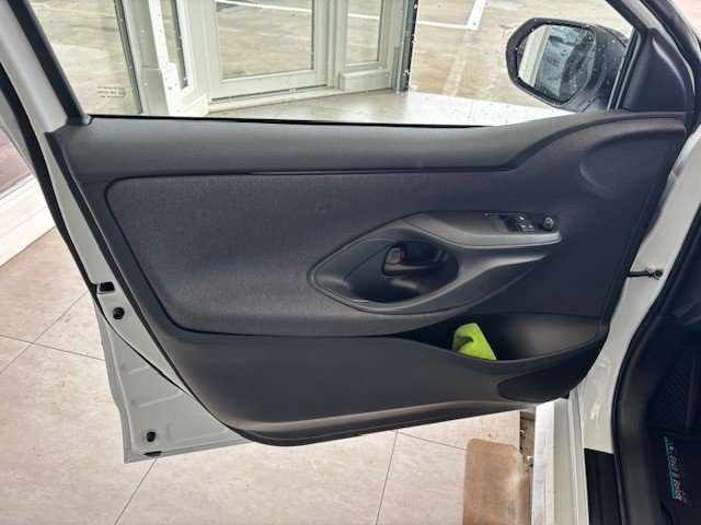 Fahrzeugbild eines Mazda Mazda2 Hybrid