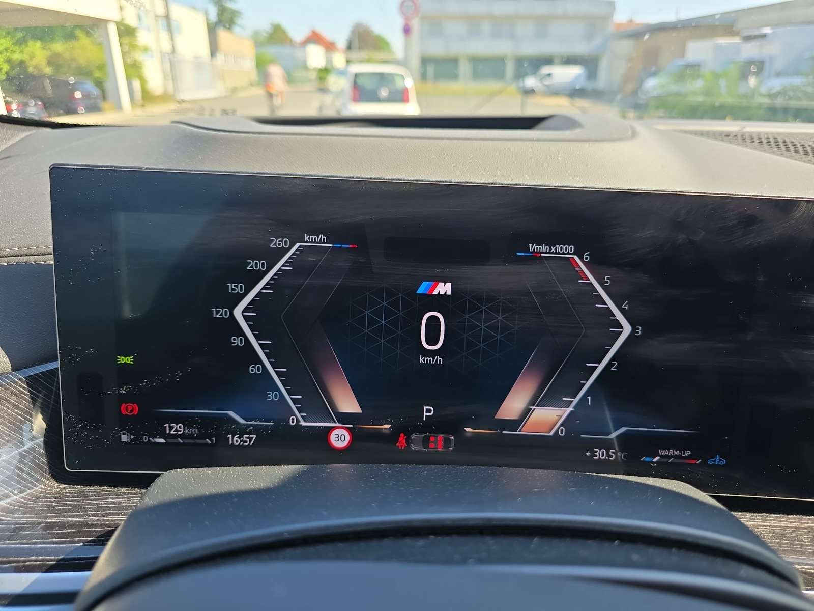 Fahrzeugbild eines BMW X6
