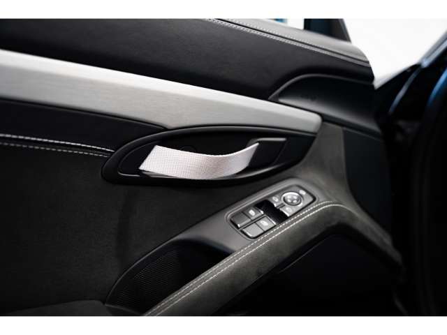 Fahrzeugbild eines Porsche Cayman