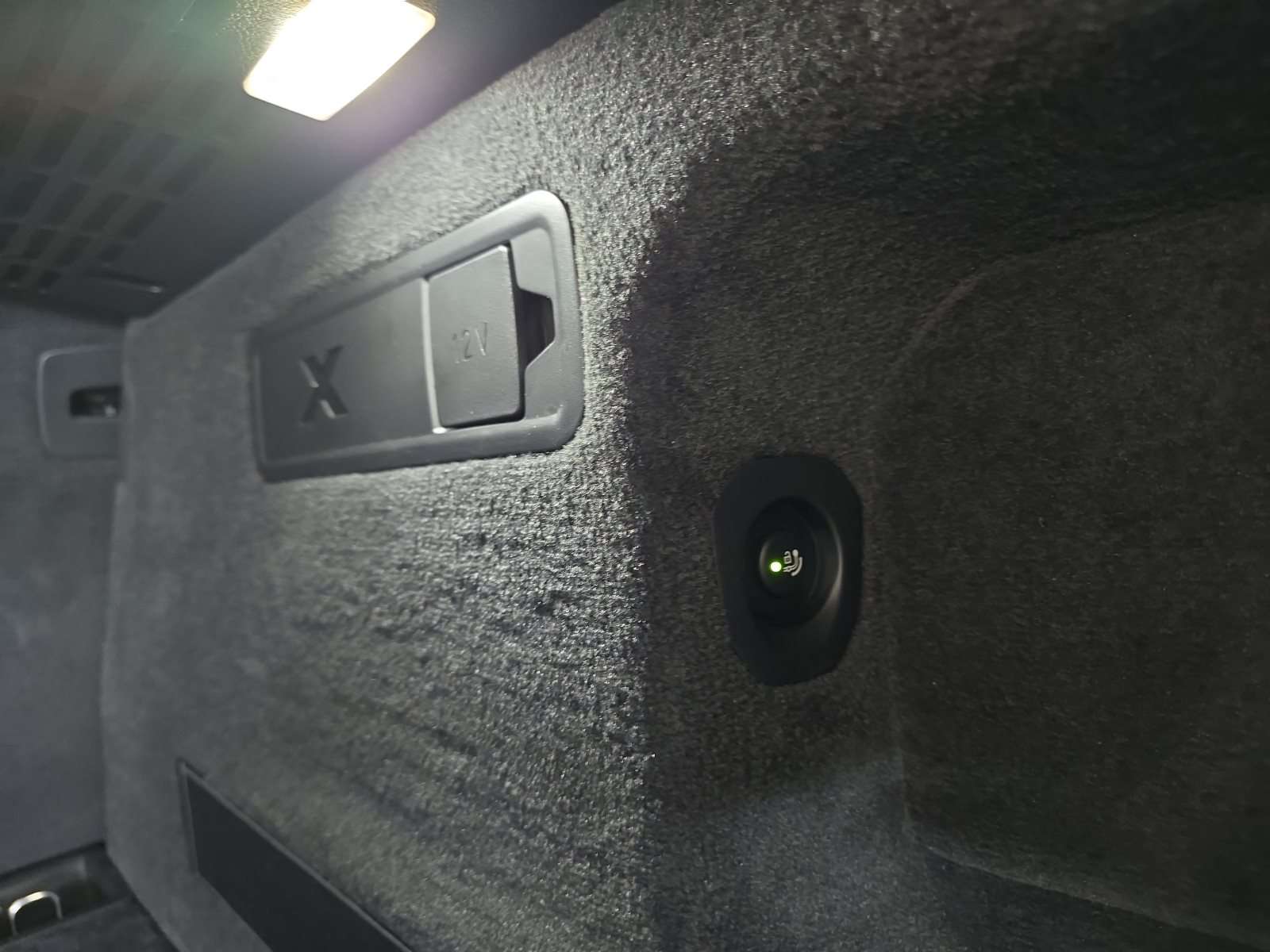 Fahrzeugbild eines BMW X6