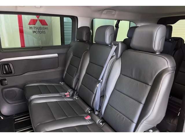 Fahrzeugbild eines Opel Zafira Life