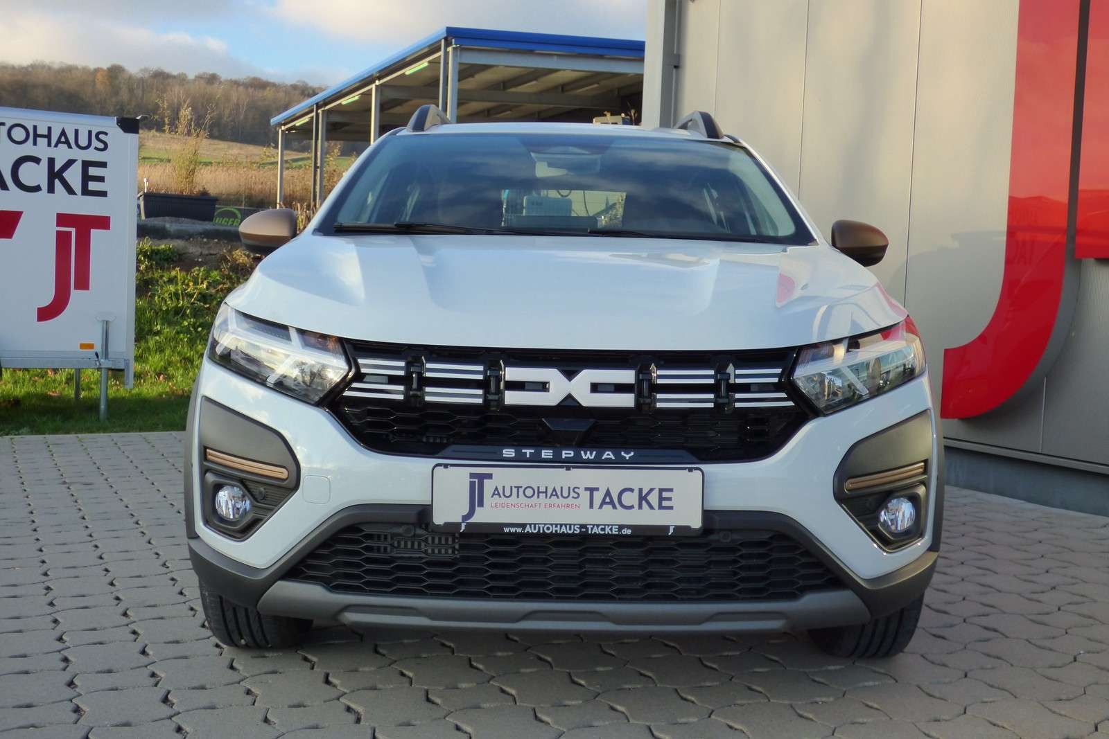 Fahrzeugbild eines Dacia Sandero