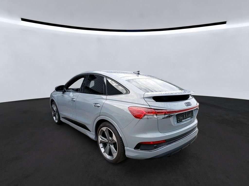 Fahrzeugbild eines Audi Q4