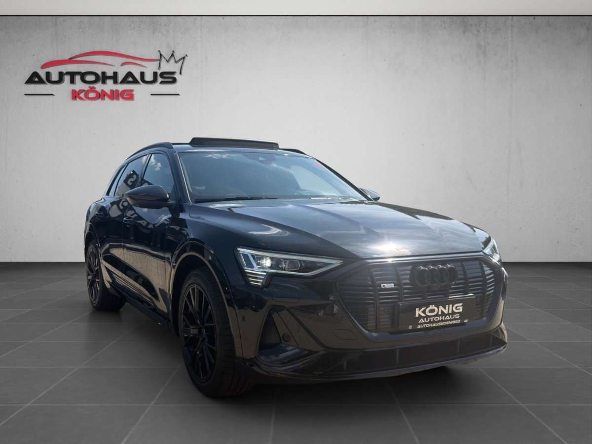 Fahrzeugbild eines Audi e-tron