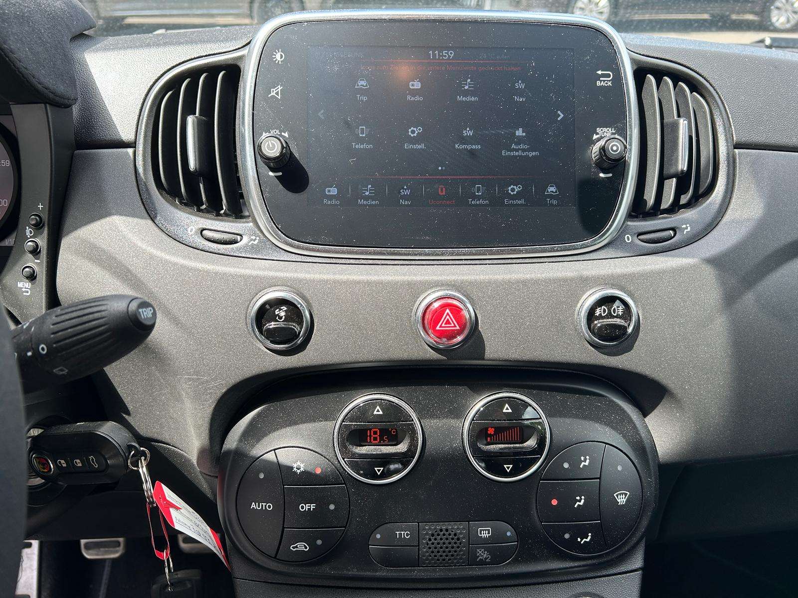 Fahrzeugbild eines Fiat 500