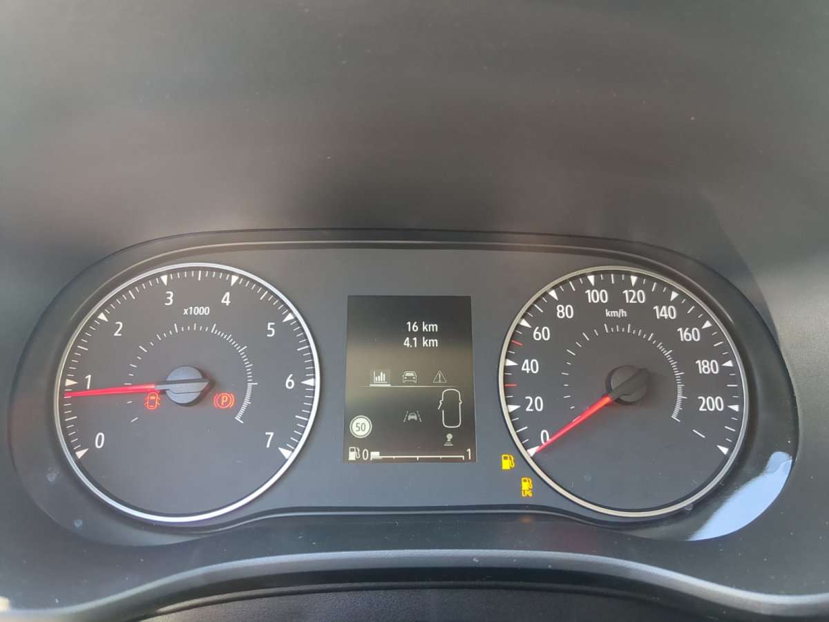 Fahrzeugbild eines Dacia Sandero