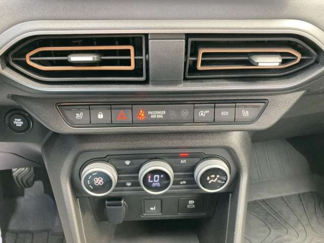 Fahrzeugbild eines Dacia Jogger