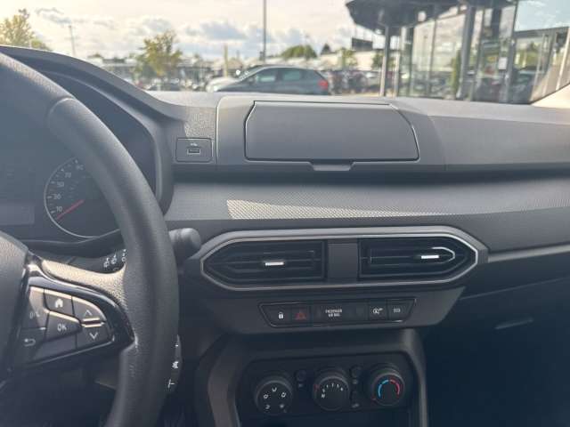 Fahrzeugbild eines Dacia Jogger